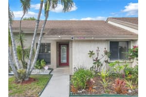 3068 S Oakland Forest Dr APT 803, Oakland Park, FL 33309, Sold 07/29/24