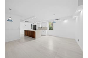 20200 W Country Club Dr APT 106, Aventura, FL 33180, Sold 05/29/24