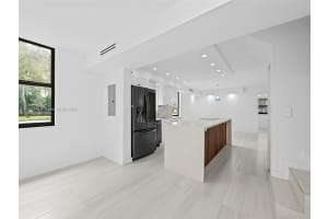 20200 W Country Club Dr APT 106, Aventura, FL 33180, Sold 05/29/24
