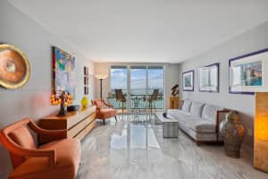 90 Alton Rd APT 2904, Miami Beach, FL 33139, Sold 11/14/24