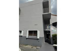 2660 W 76th St APT 102, Hialeah, FL 33016, Sold 06/24/24