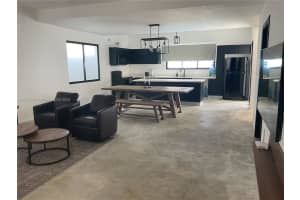 3 Sw Calle El Sol ,, FL  - MLS#A11548536