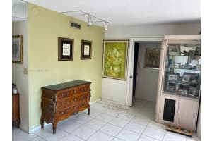 1300 NE Miami Gardens Dr #801e, Miami, FL 33179, Sold 04/30/24