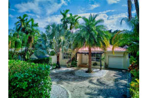 960 NE 74th St, Miami, FL 33138, Sold 05/28/24
