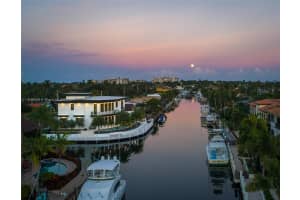 2420 NE 49th St, Lighthouse Point, FL 33064, Sold 09/30/24