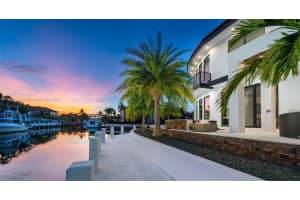 2420 NE 49th St, Lighthouse Point, FL 33064, Sold 09/30/24