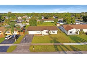 1011 SW 127th Terrace, Davie, FL 33325, Sold 04/26/24