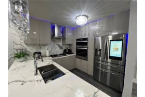 11275 SW 88th St #204k, Miami, FL 33173, Sold 04/17/24