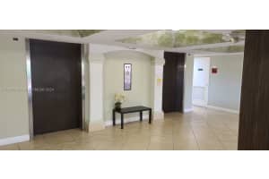 701 NW 19th St APT 509, Fort Lauderdale, FL 33311, Sold 06/19/24