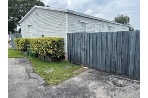 220 NE 12th Ave, Homestead, FL 33030, Sold 04/19/24