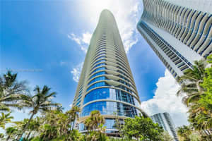 15701 Collins Ave Unit 2601, Sunny Isles Beach, FL 33160, Sold 05/16/24