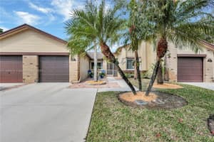 192 Meander Cir #62, Royal Palm Beach, FL 33411, Sold 06/11/24