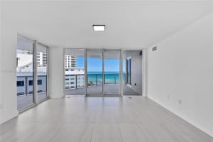 6301 Collins Ave APT 1108, Miami Beach, FL 33141, Sold 05/17/24