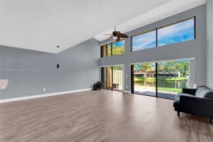 5070 S University Dr #5070, Davie, FL 33328, Sold 04/05/24