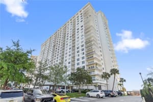 500 Bayview Dr APT 526, Sunny Isles Beach, FL 33160, Sold 06/18/24