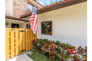 12451 NW 3rd St APT B3, Plantation, FL 33325, Sold 05/01/24