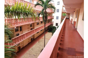 215 SE 3rd Ave APT 406A, Hallandale Beach, FL 33009, Sold 11/13/24