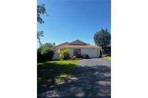 5431 SW 152nd Pl Cir, Miami, FL 33185, Sold 05/08/24