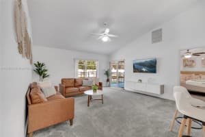 311 Paradise Woods Pl, Davenport, FL 33896, Sold 07/22/24