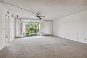 271 S Hollybrook Dr APT 302, Pembroke Pines, FL 33025, Sold 05/23/24