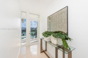 47 N Shore Dr #47, Miami Beach, FL 33141, Sold 04/30/24