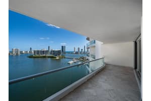 7000 Island Blvd APT 1707, Aventura, FL 33160, Sold 08/30/24