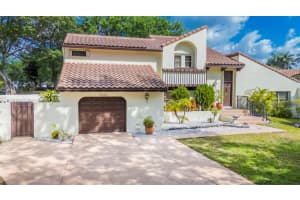 2880 Evergreen Way, Hollywood, FL 33026, Sold 10/21/24