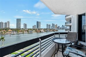 19101 NE 36th Pl #911, Aventura, FL 33180, Sold 08/16/24