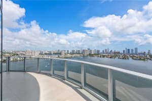 17111 Biscayne Blvd Unit 2111, Aventura, FL 33160, Sold 09/10/24