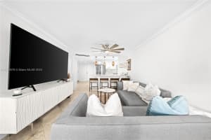 2555 Collins Ave APT 610, Miami Beach, FL 33140, Sold 07/12/24