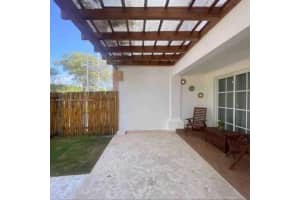 2 Av.barcelo 202 ,, FL  - MLS#A11550624