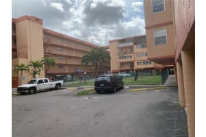 1910 W 56th St APT 3417, Hialeah, FL 33012, Sold 04/26/24