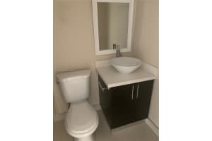 1910 W 56th St APT 3417, Hialeah, FL 33012, Sold 04/26/24