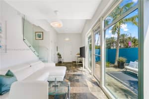 7600 Collins Ave APT 103, Miami Beach, FL 33141, Sold 04/25/24
