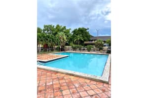 10431 N Kendall Dr APT D314, Miami, FL 33176, Sold 03/19/24
