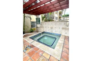 10431 N Kendall Dr APT D314, Miami, FL 33176, Sold 03/19/24