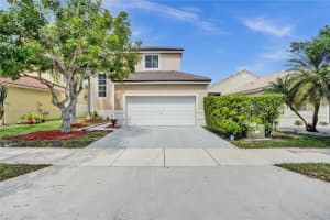 1031 Briar Ridge Rd, Weston, FL 33327, Sold 04/01/25