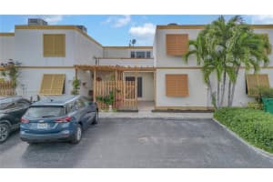1072 SW 131st Pl Ct, Miami, FL 33184, Sold 05/20/24