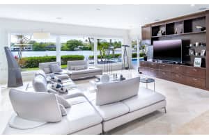 415 Rovino Ave, Coral Gables, FL 33156, Sold 08/05/24