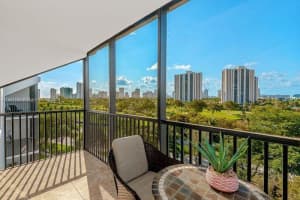3101 N Country Club Dr APT 802, Aventura, FL 33180, Sold 12/17/24