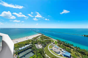100 South Pointe Dr APT 2203, Miami Beach, FL 33139, Sold 05/09/24