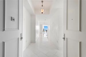 100 South Pointe Dr APT 2203, Miami Beach, FL 33139, Sold 05/09/24