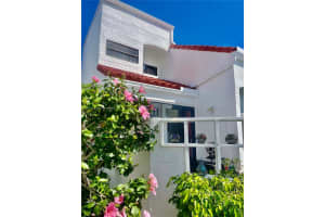 20941 Bay Ct Apt 121-2, Aventura, FL 33180, Sold 09/24/24