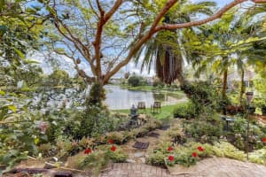 380 Cameron Dr, Weston, FL 33326, Sold 05/08/24