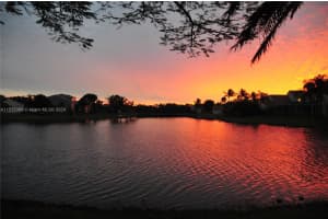 380 Cameron Dr, Weston, FL 33326, Sold 05/08/24