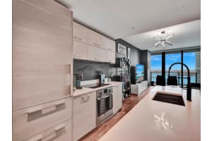 650 NE 32nd St #3602, Miami, FL 33137, Sold 08/27/24