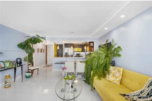 6039 Collins Ave APT 1122, Miami Beach, FL 33140, Sold 05/07/24
