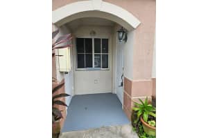 1270 SE 31st Ct Apt 105-35, Homestead, FL 33035, Sold 04/22/24