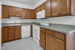 1100 SE 4th Ave APT 2, Deerfield Beach, FL 33441, Sold 05/15/24