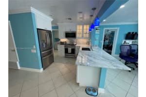 667 SE Calmoso Dr, Port St. Lucie, FL 34983, Sold 11/26/24
